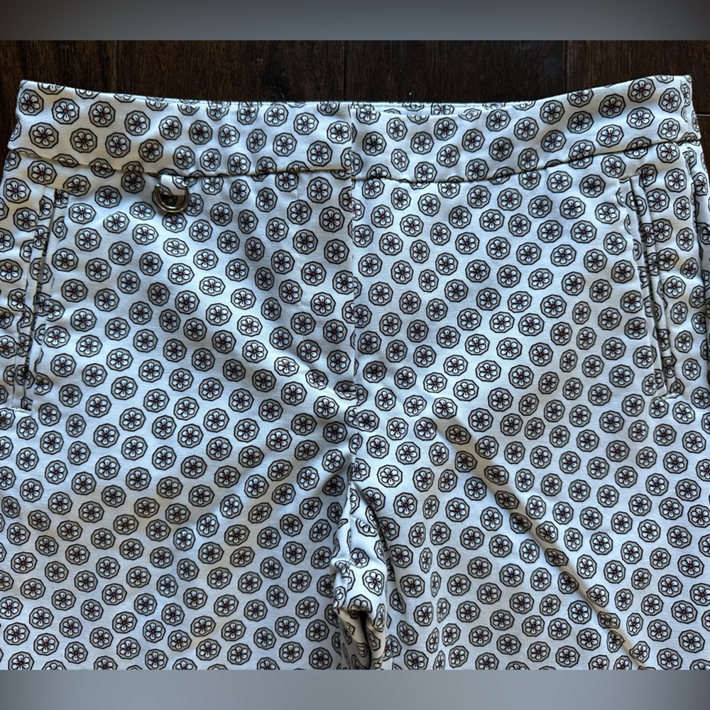 Like New Adrianna Papell Cropped Straight Leg Pant, Sz 4
